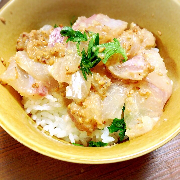 鯛の☆ゴマ味噌漬け丼